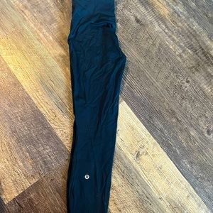 Navy blue lululemon leggings
